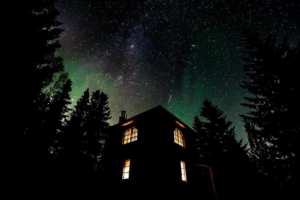 Umnas Adventure Hotel Storuman Buitenkant foto